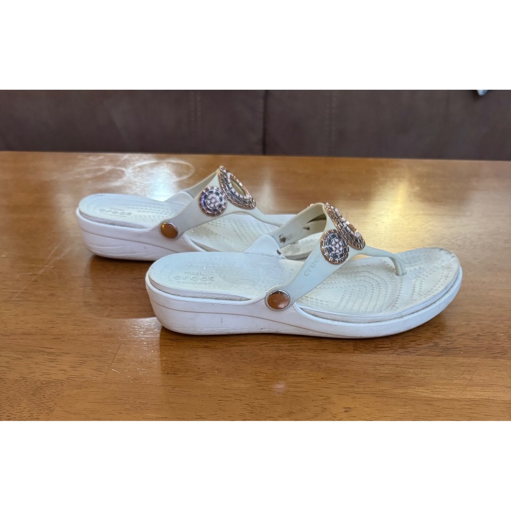 CROCS White Wedge Thong Sandals with Rose Gold Accents